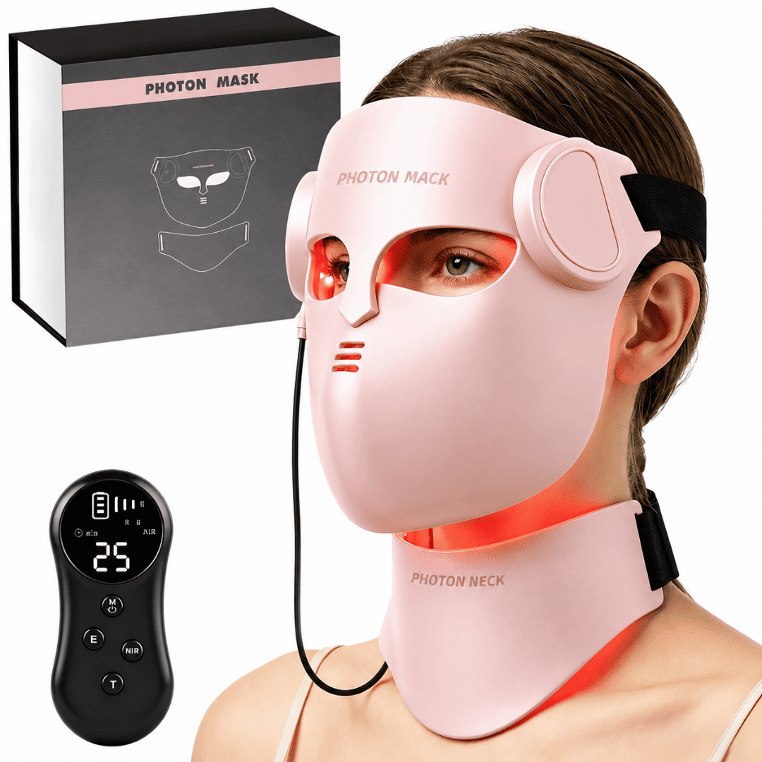 Modelo usando a máscara facial de LED LuminaCell rosa com luz vermelha acesa, ao lado da caixa do produto e do controle remoto